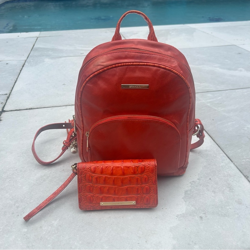 Brahmin fiery Red orange croc embossed backpack, wallet and tassel charm set - Picture 3 of 17